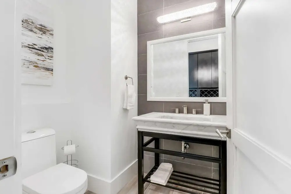 1625 NW 32nd Ct
