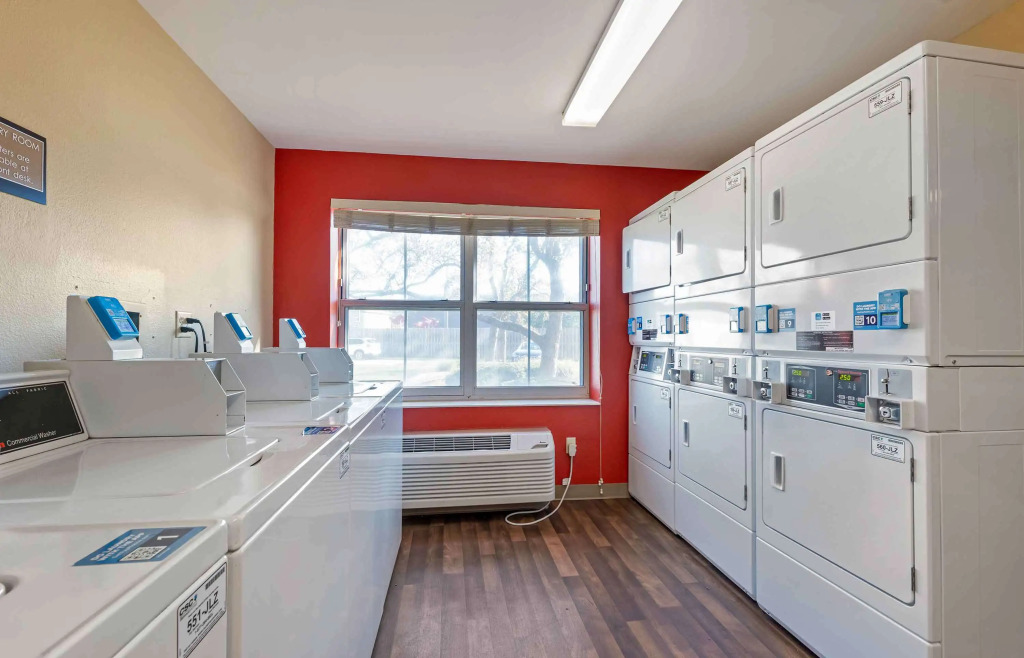 Extended Stay America Suites - Chicago - OHare - Allstate Arena