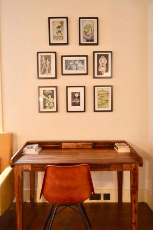 2 Bedroom Apartment on Royal Mile