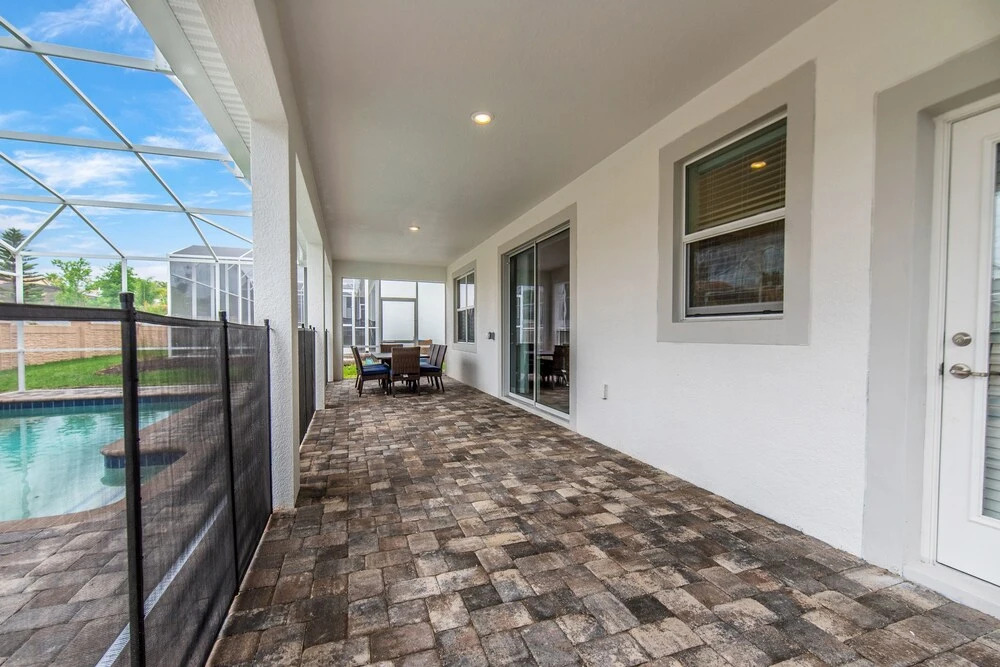 1662 Moonvalley Drive