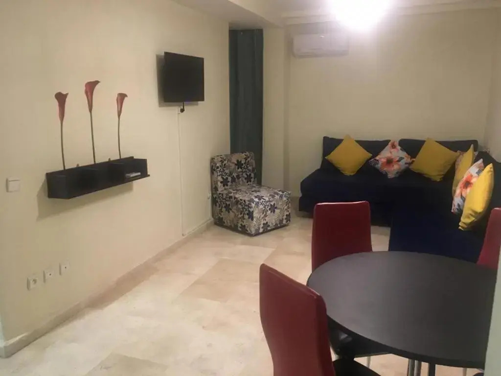 Agréable appartement 2 chambres hivernage NOUVEAU