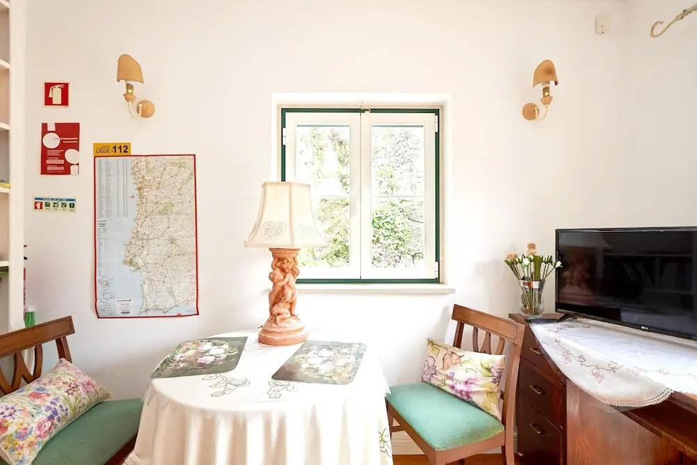 Villa With one Bedroom in Sintra, With Private Pool, Enclosed Garden and Wifi