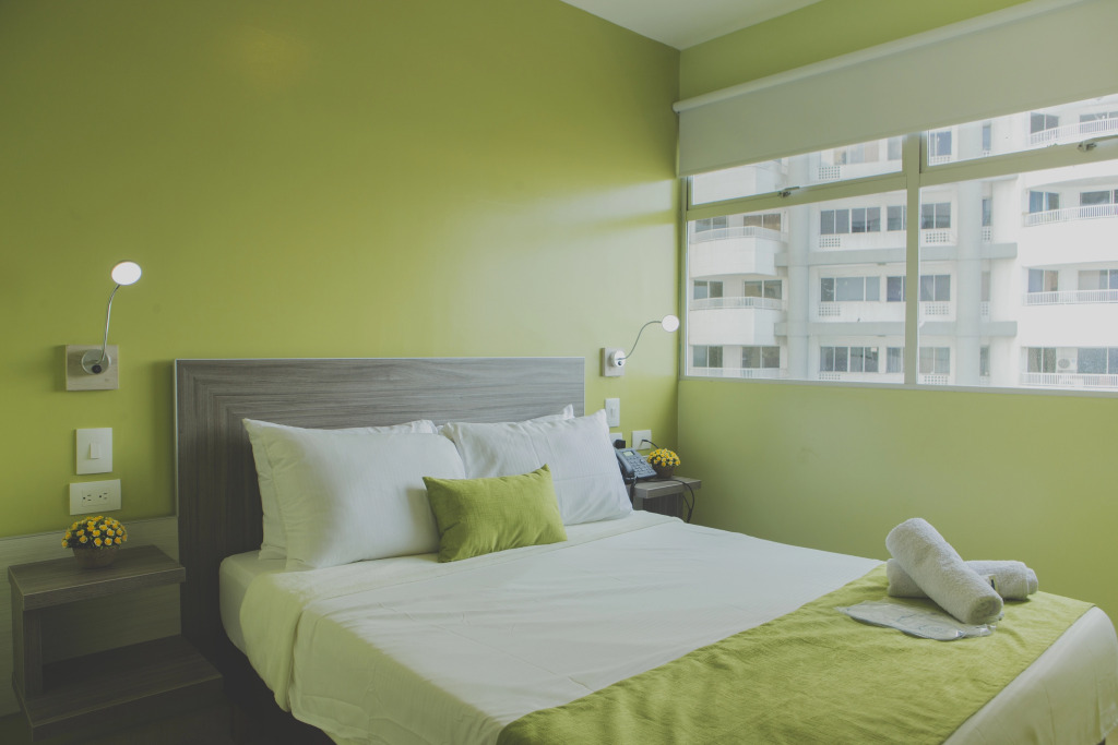 Hotel Aixo Suites By GEH Suites