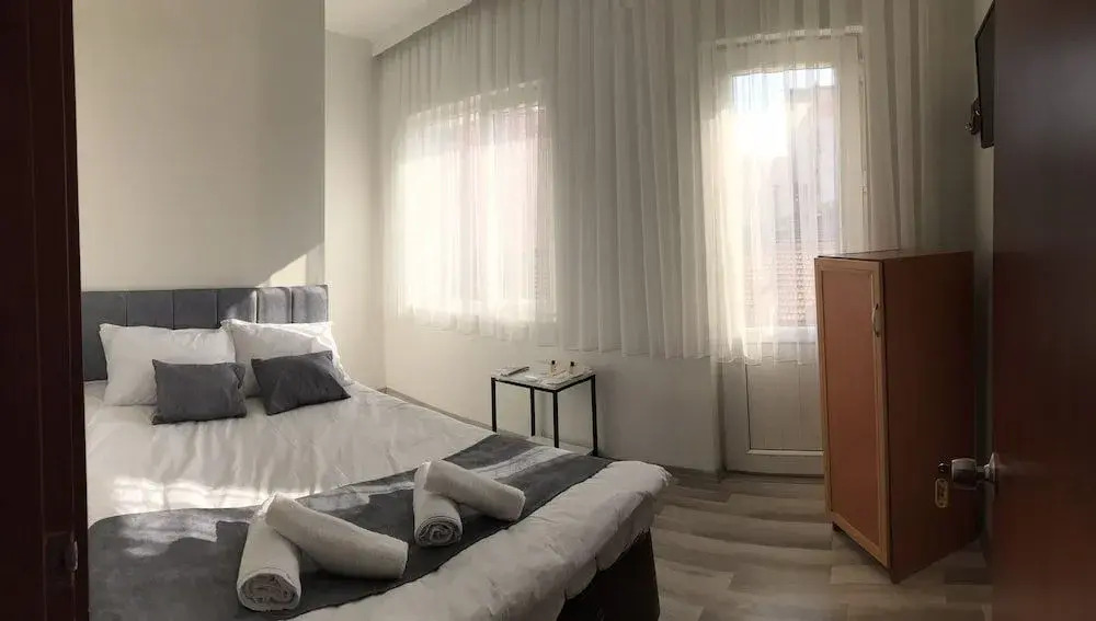 Zeytin Otel Edremit