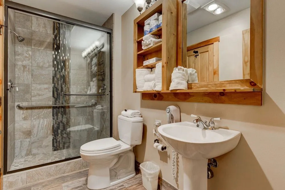 Buffalo Lodge #8375 - 3 Br Condo