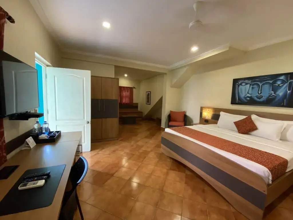 Chalston Beach Resort