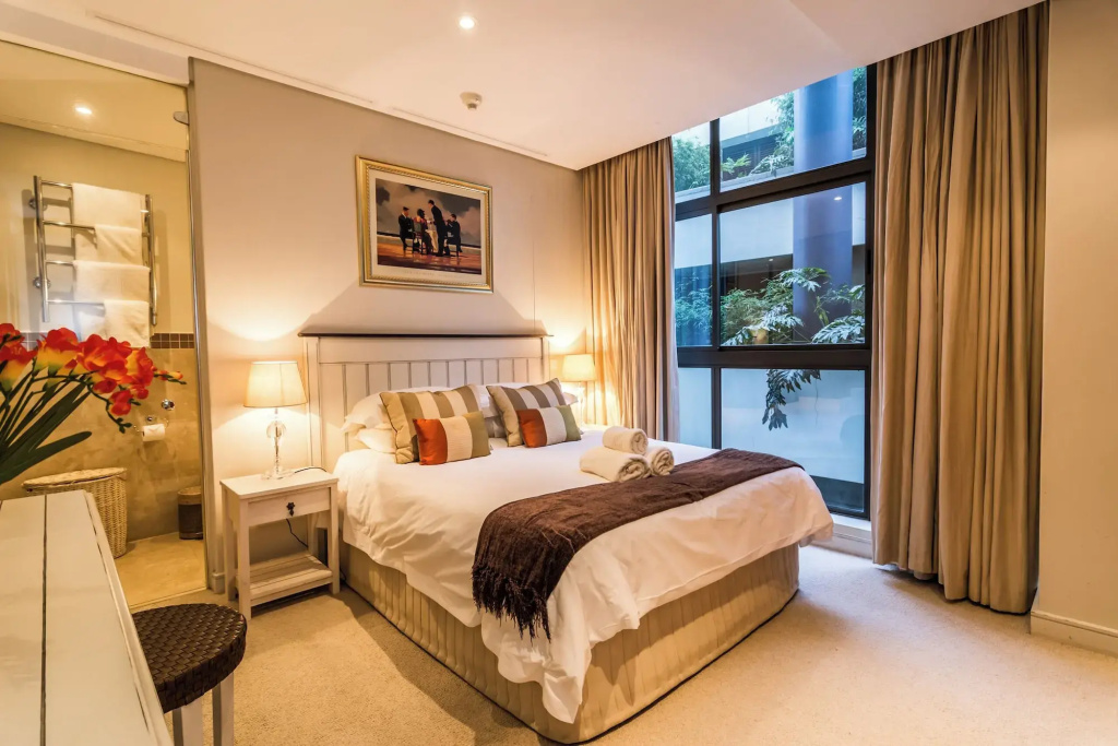 Mountain Marina Luxury Apartments