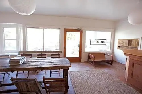 Gjelina Hotel