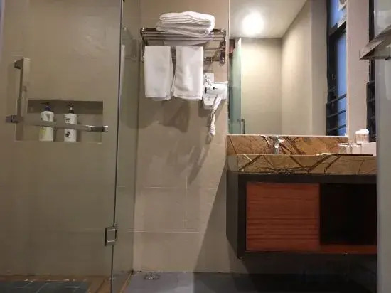 Quanlin Huaqiao Apartment