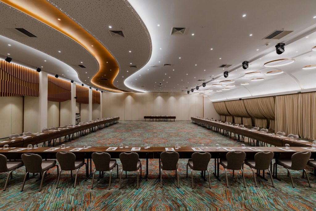 Holiday Inn Skopje by IHG
