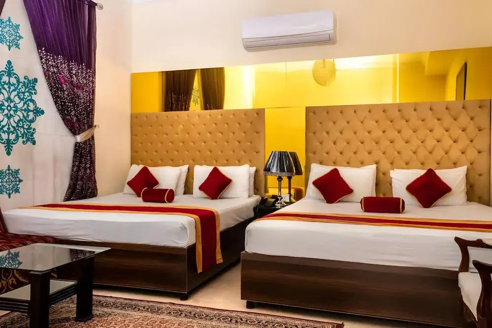 Rose Palace Hotel - Garden Town