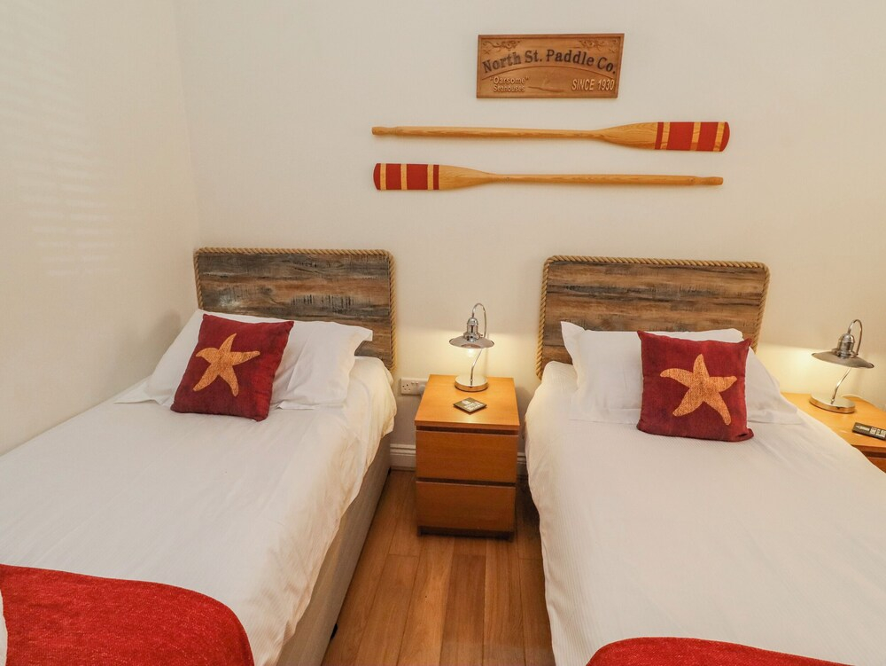 Hideaway Cottage No 1