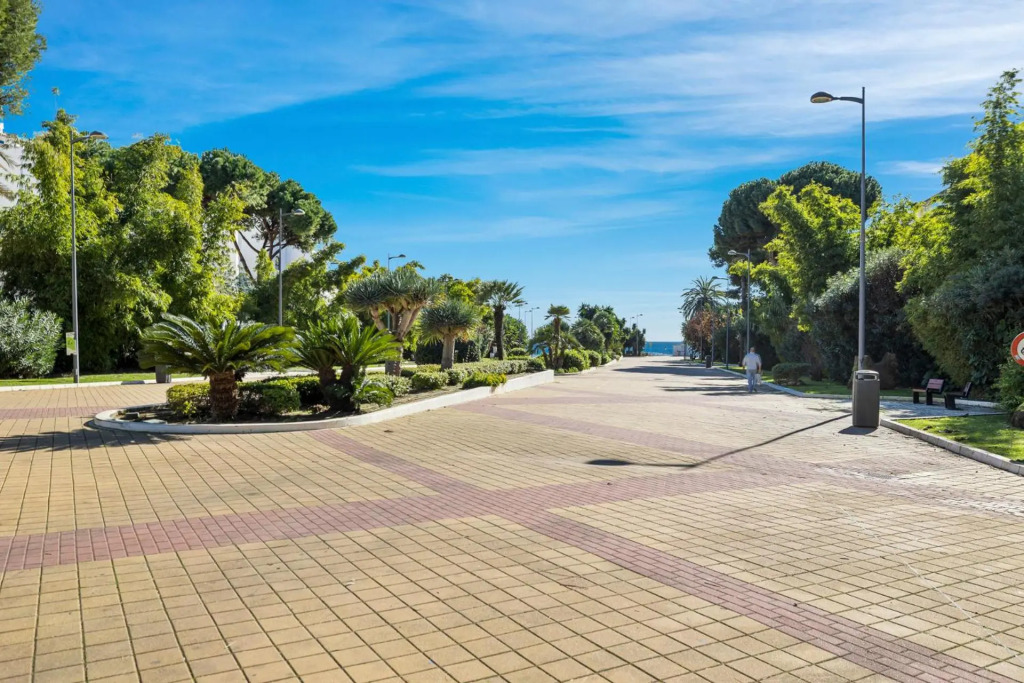1 Bedroom Apartment, with Sea Views, in Medina Garden - Puerto Banús
