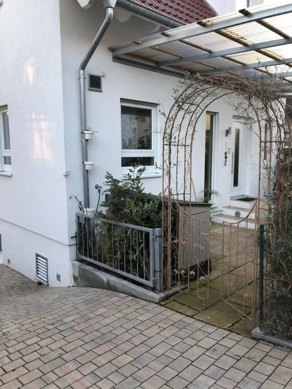 Schön Apartments