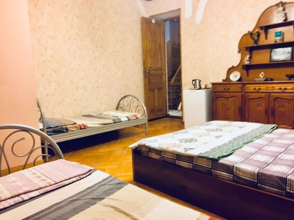 Parallax Hostel