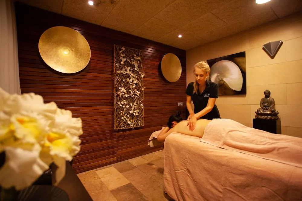 Grupotel Playa de Palma Suites & Spa