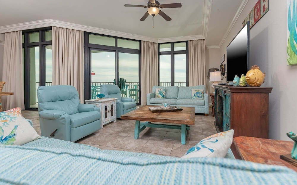 The Oasis 308 Formerly Phoenix West Ii 308 3 Bedroom Condo