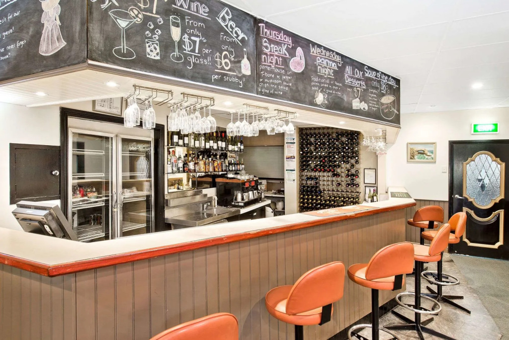 Comfort Hotel Dandenong