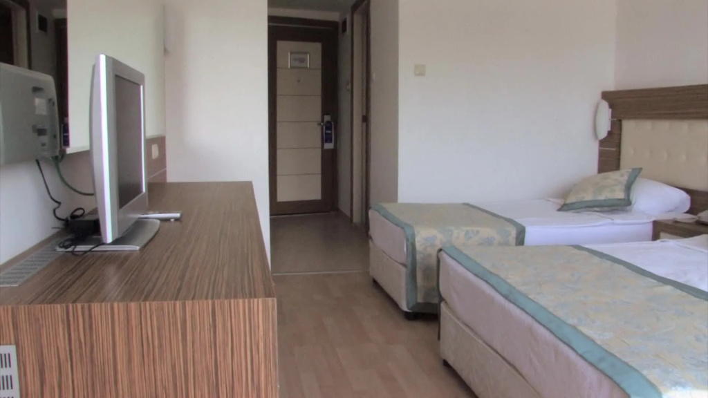 Blue Diamond Alya Hotel