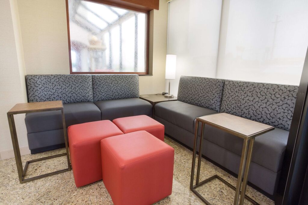 Drury Inn & Suites Joplin