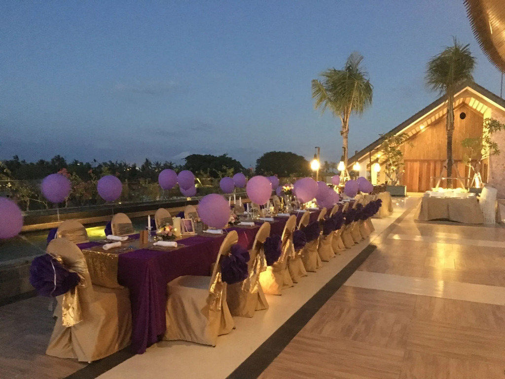 Jimbaran Bay Beach Resort and Spa by Prabhu