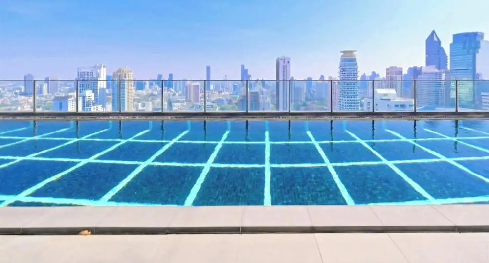 Charming 2 Bedroom Apartment in Heart of Phrom Phong