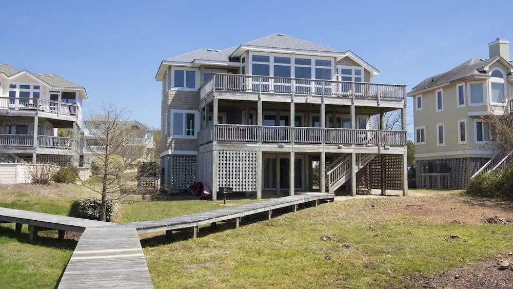 Somerset - 5 Br Home