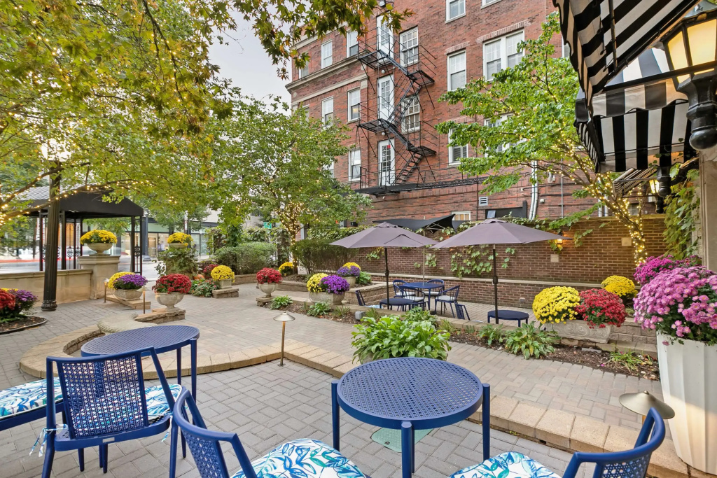 Best Western Plus Hawthorne Terrace Hotel