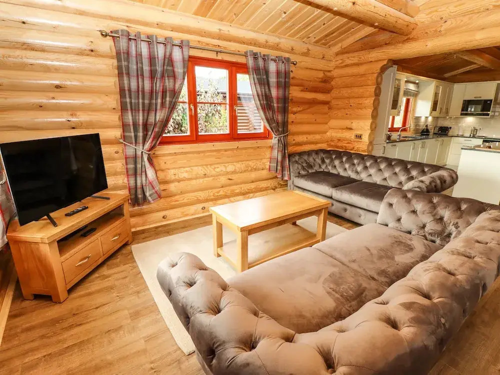 Oak Lodge