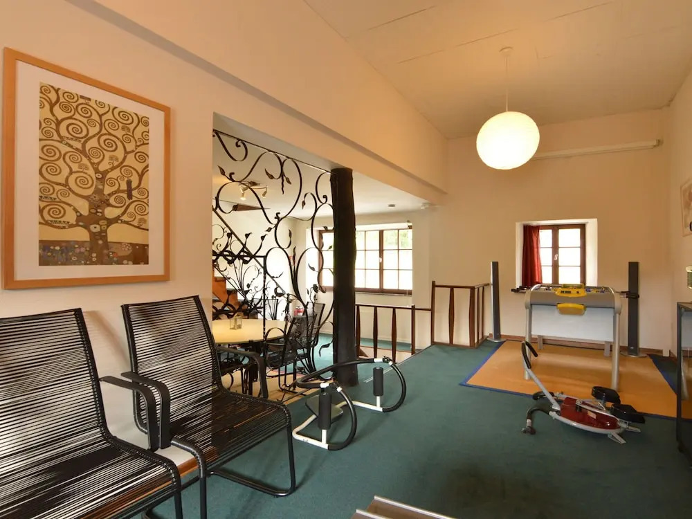Pleasant Holiday Home in Ouren With a Bar