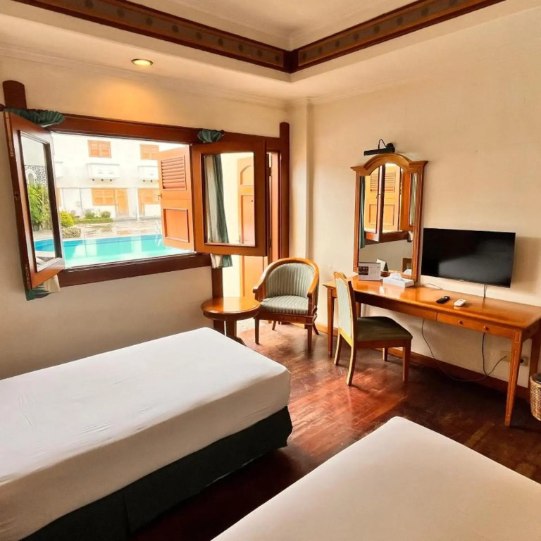 Kresna Hotel