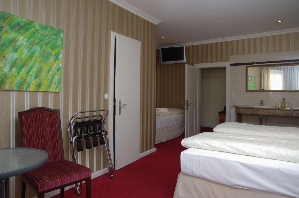 Historik Hotel Goldener Hirsch Rothenburg