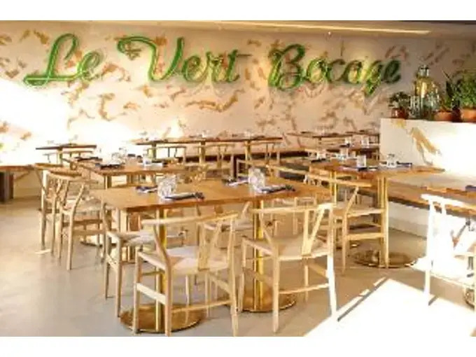 Logis Hôtel & Restaurant Le Vert Bocage