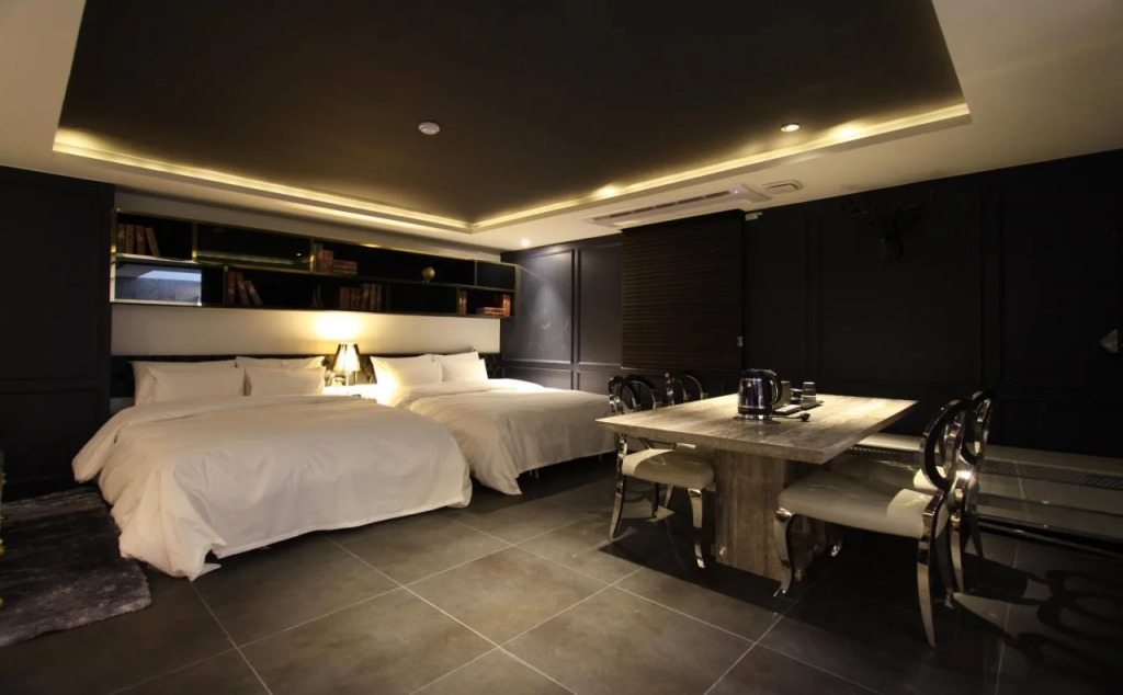 Premier Hotel Xym