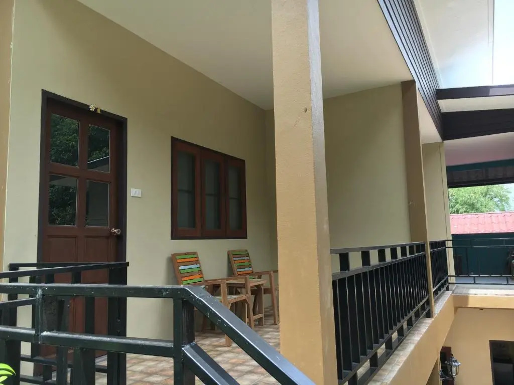 Captan Home