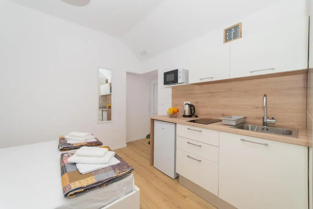 Studio apartment JELI