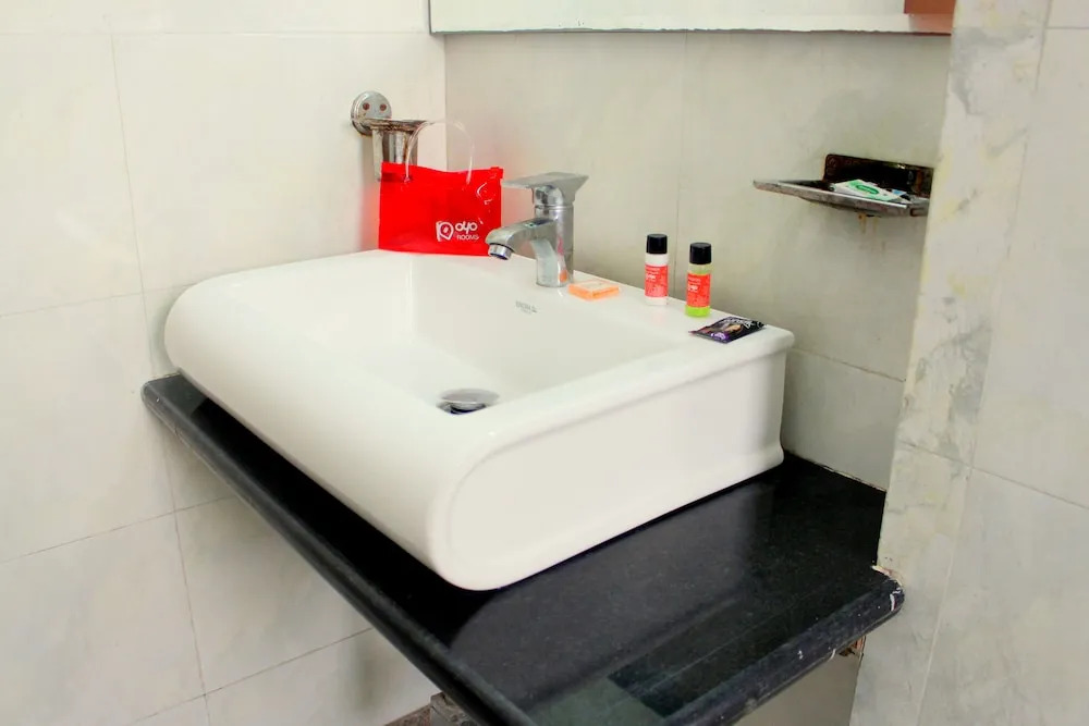 OYO Rooms Near DLF Phase 1