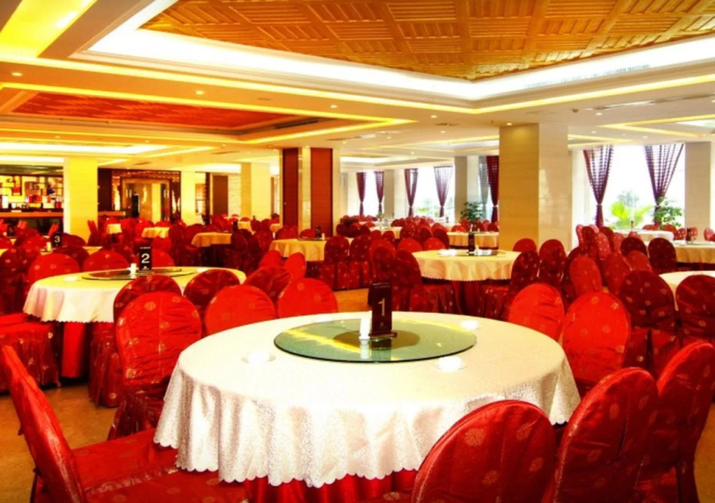 Longsheng Huamei International Hotel
