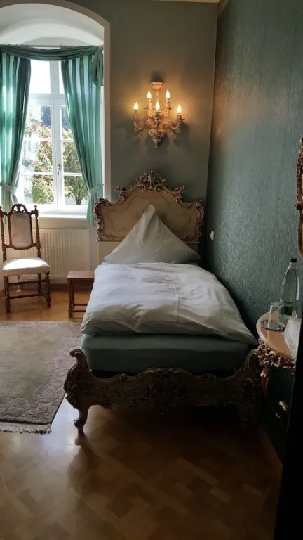 Schloss Sennfeld - Hotel & Restaurant & Veranstaltungsort