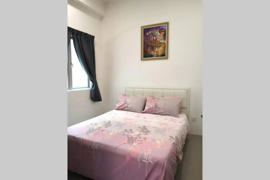 W7Homestay GoldenHill NightMarket