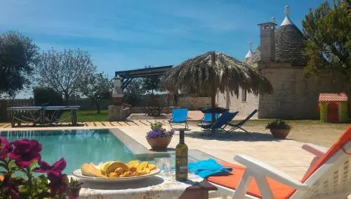 Trullo del Mandorlo