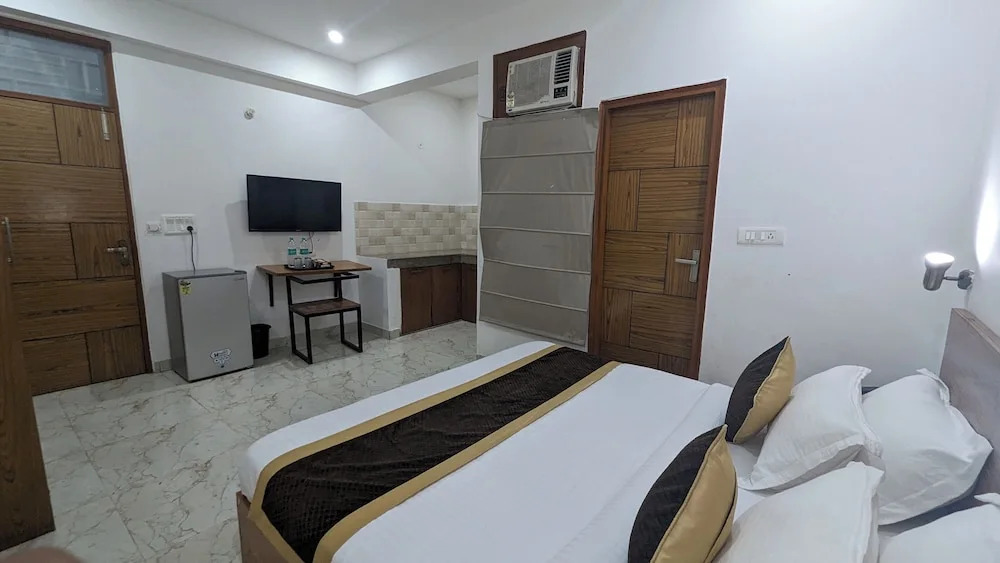 Hotel Prime Chhatarpur