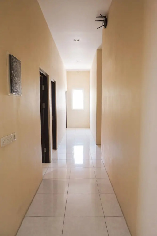 Airy Darmo Kutai 32 Surabaya