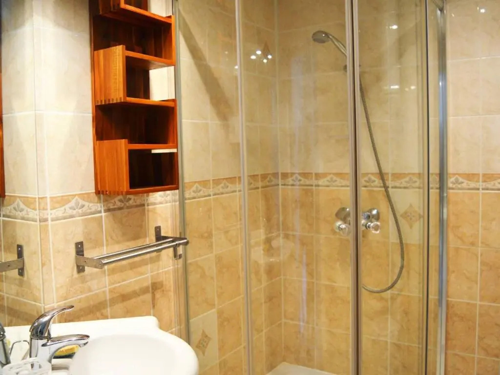 Appartement Bormes-les-Mimosas, 1 pièce, 3 personnes - FR-1-251-393