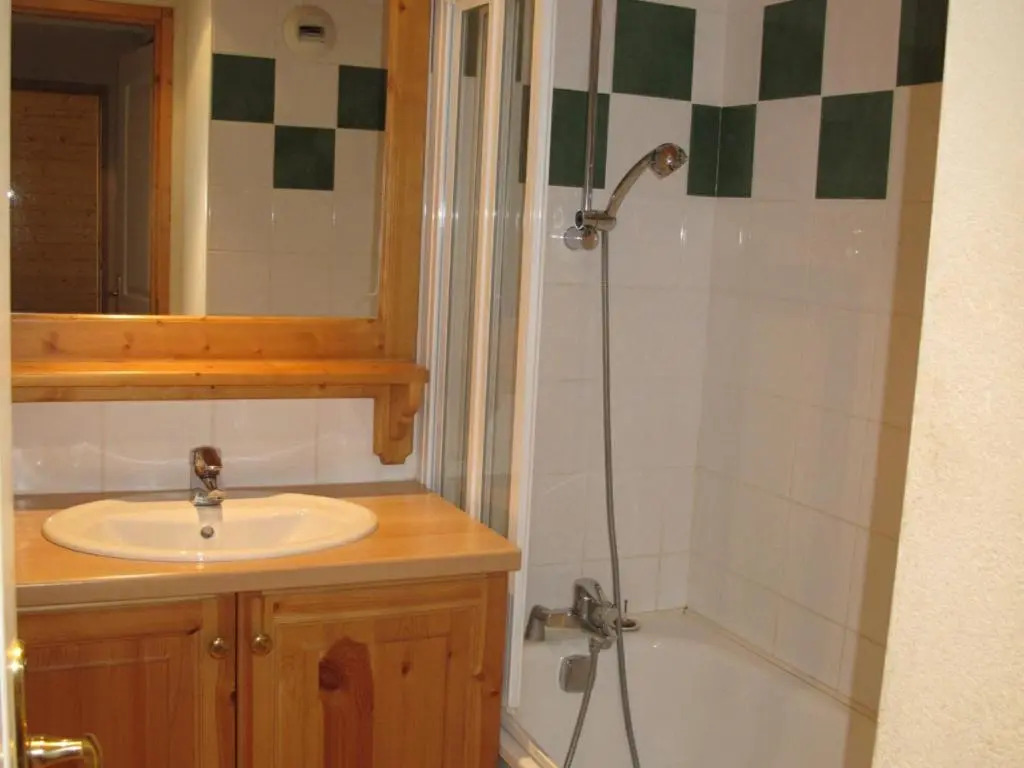 Appartement La Plagne, 2 pièces, 6 personnes - FR-1-351-59