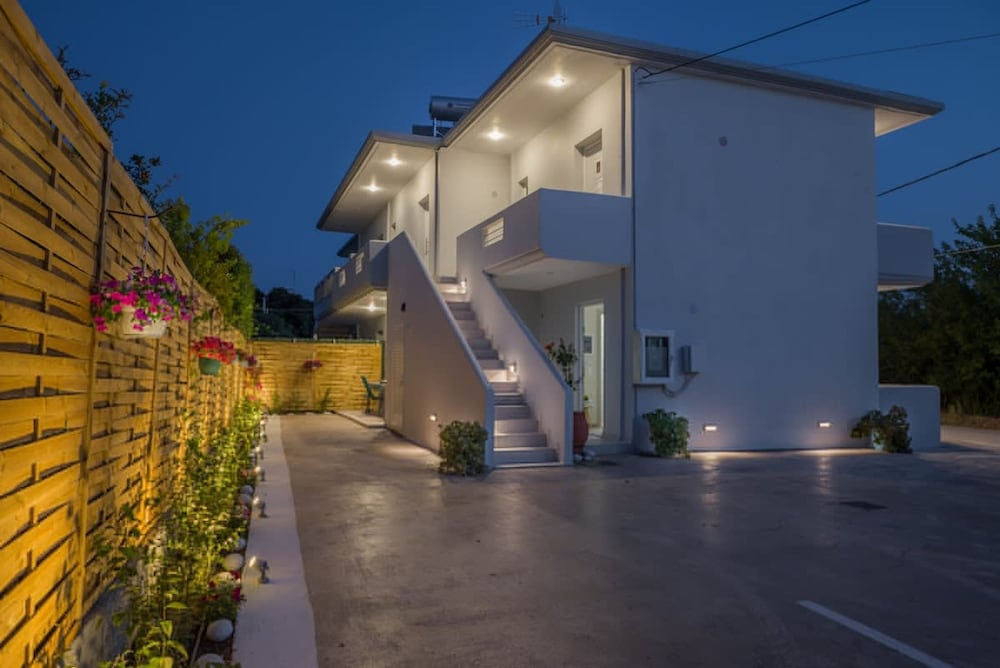 Diana s House 1 - Gytheio Sandy Beach Haven