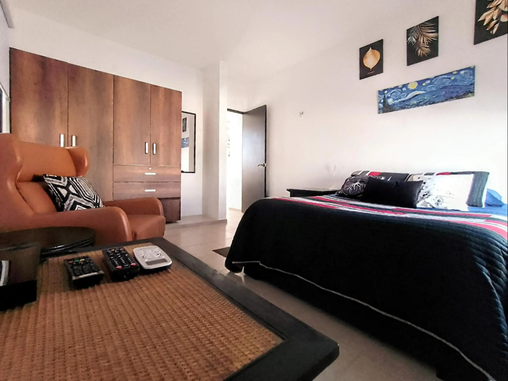 Casa en privada con alberca, Excelente para vacaciones y descanso