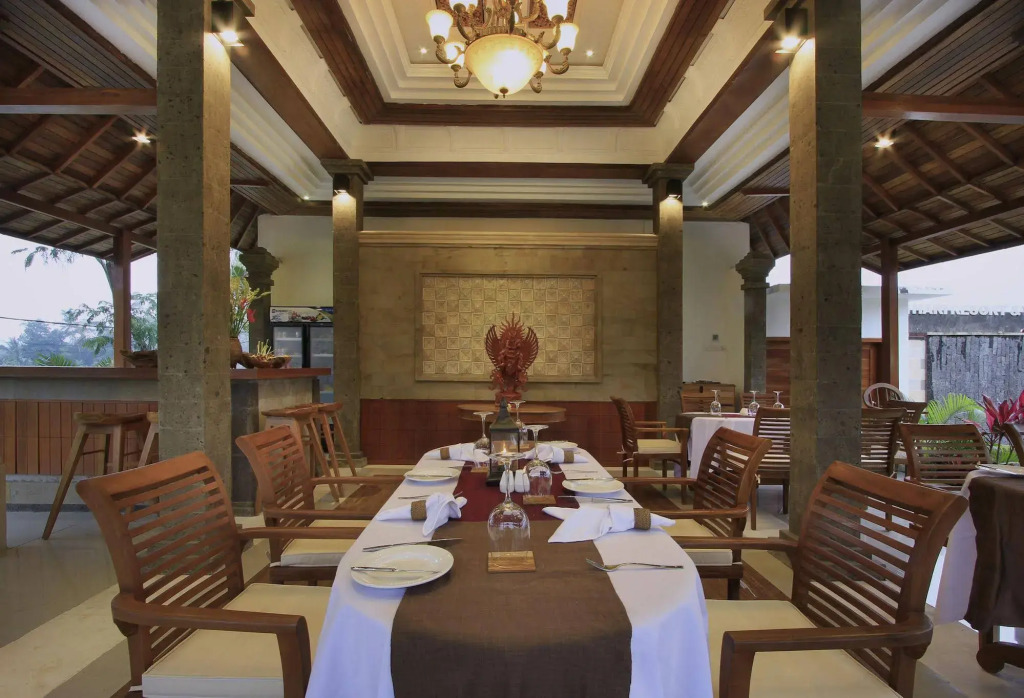 Puri Hari Resort and Villas