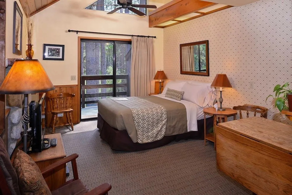 Quiet Creek Inn