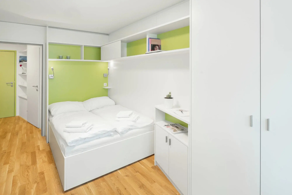 myNext - Hotel Leo